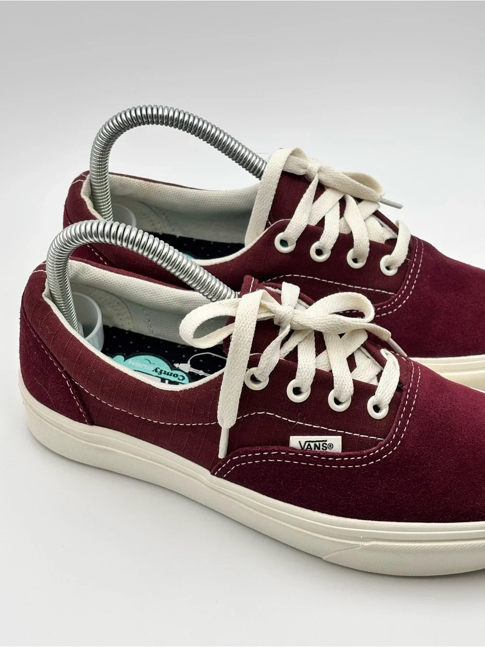 Vans Unisex  Low-Top Sneakers Suede Leather Burgundy  size M6/W 7.5  NEW